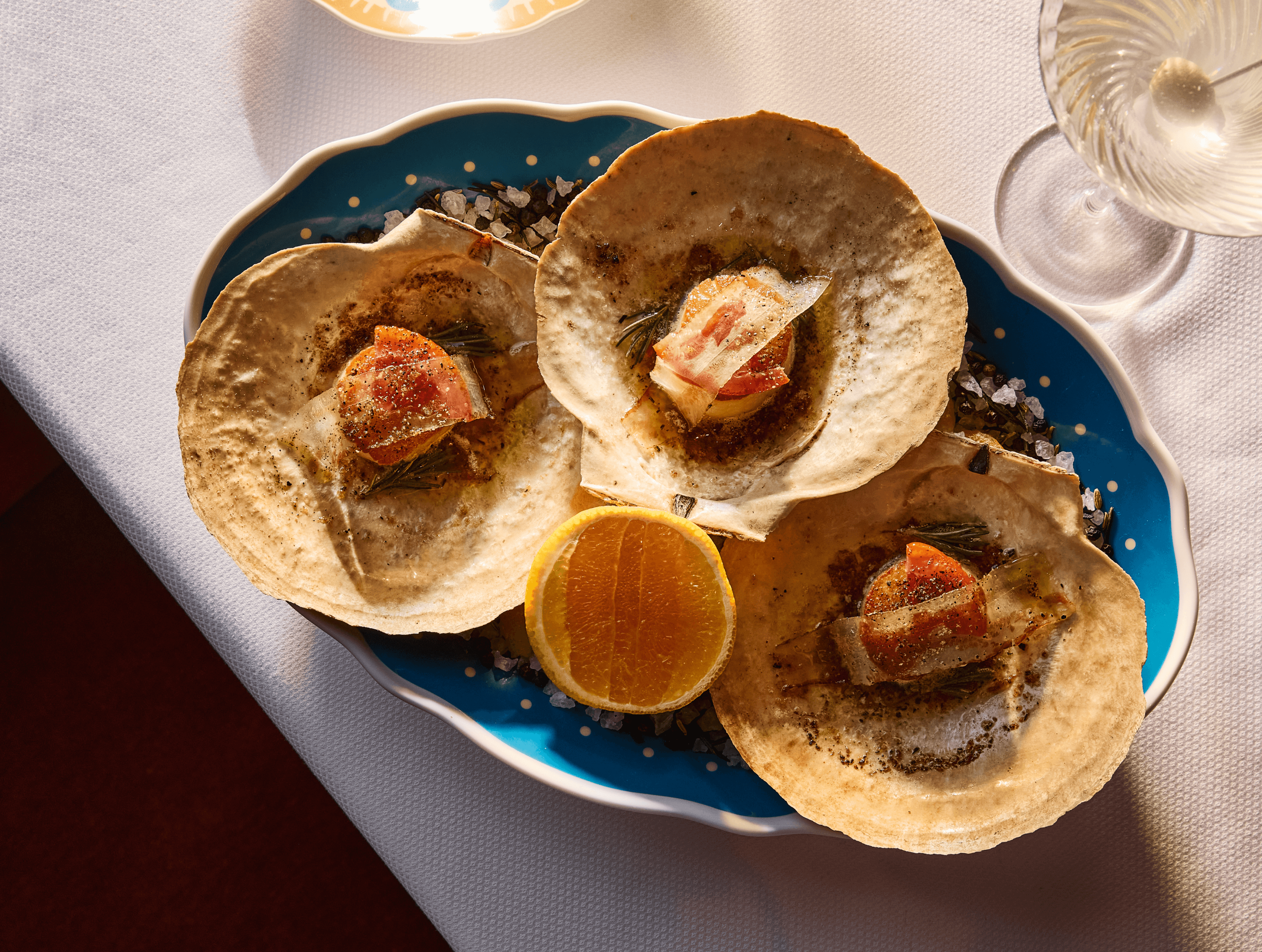 Broiled Scallops Rosemario